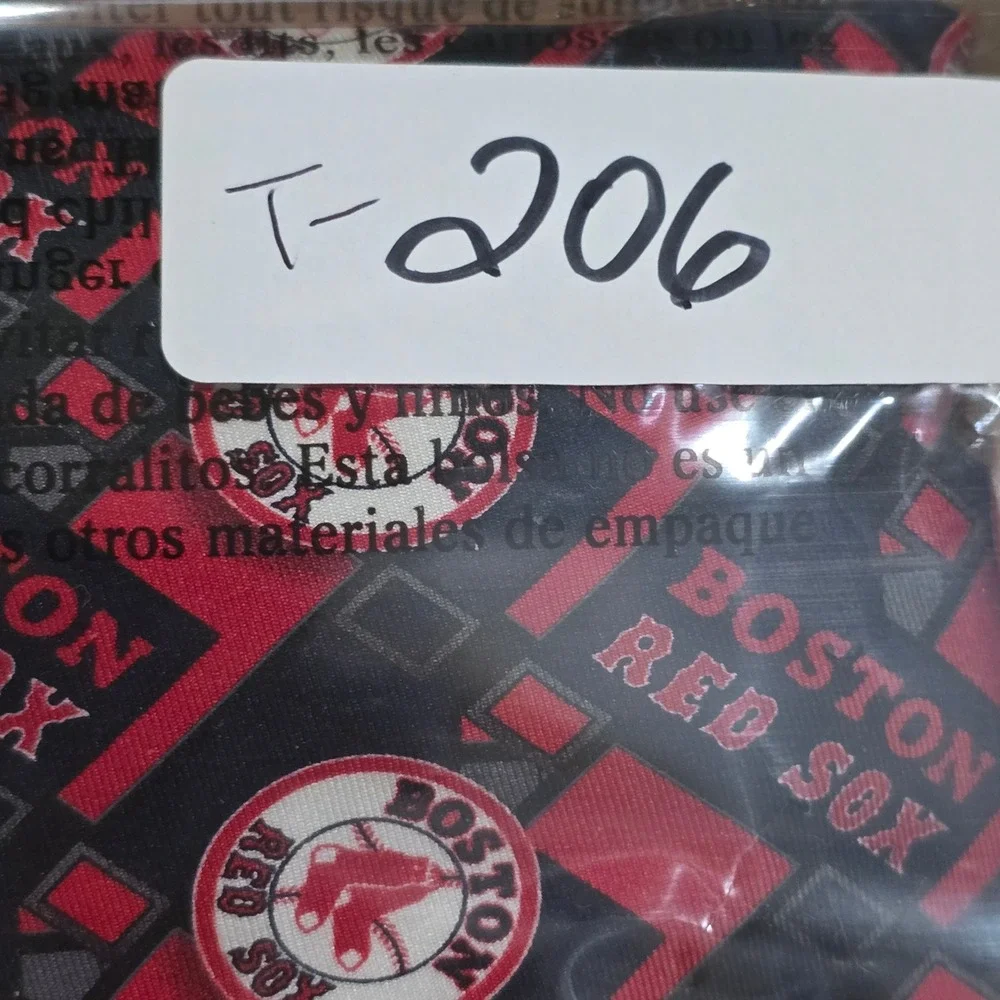 MLB Boston Red Sox Mens Silk‎ Necktie Navy Blue Red Geometric Logo Print BoSox
